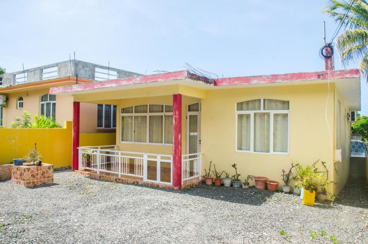 La Caverna House Chemin Grenier Ngoại thất bức ảnh