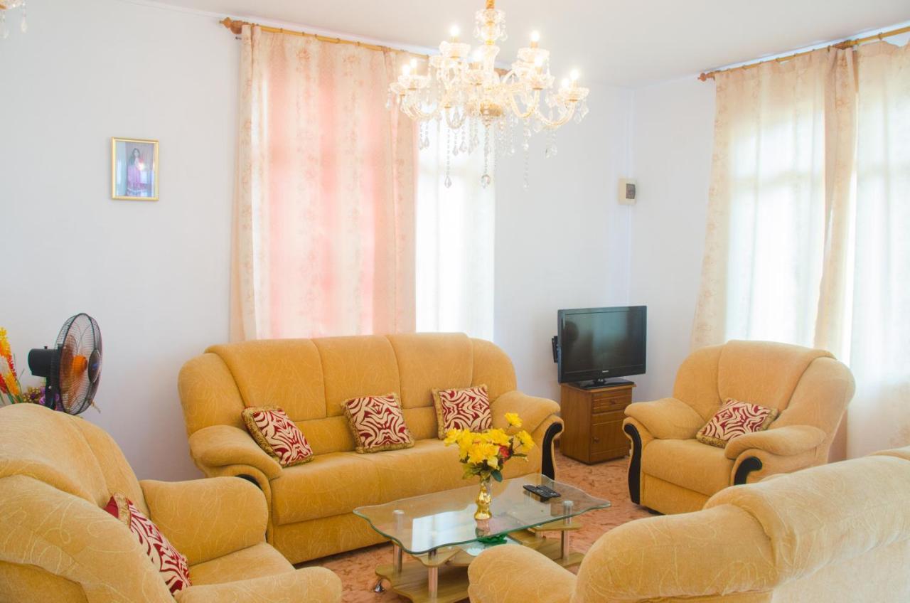 La Caverna House Chemin Grenier Ngoại thất bức ảnh